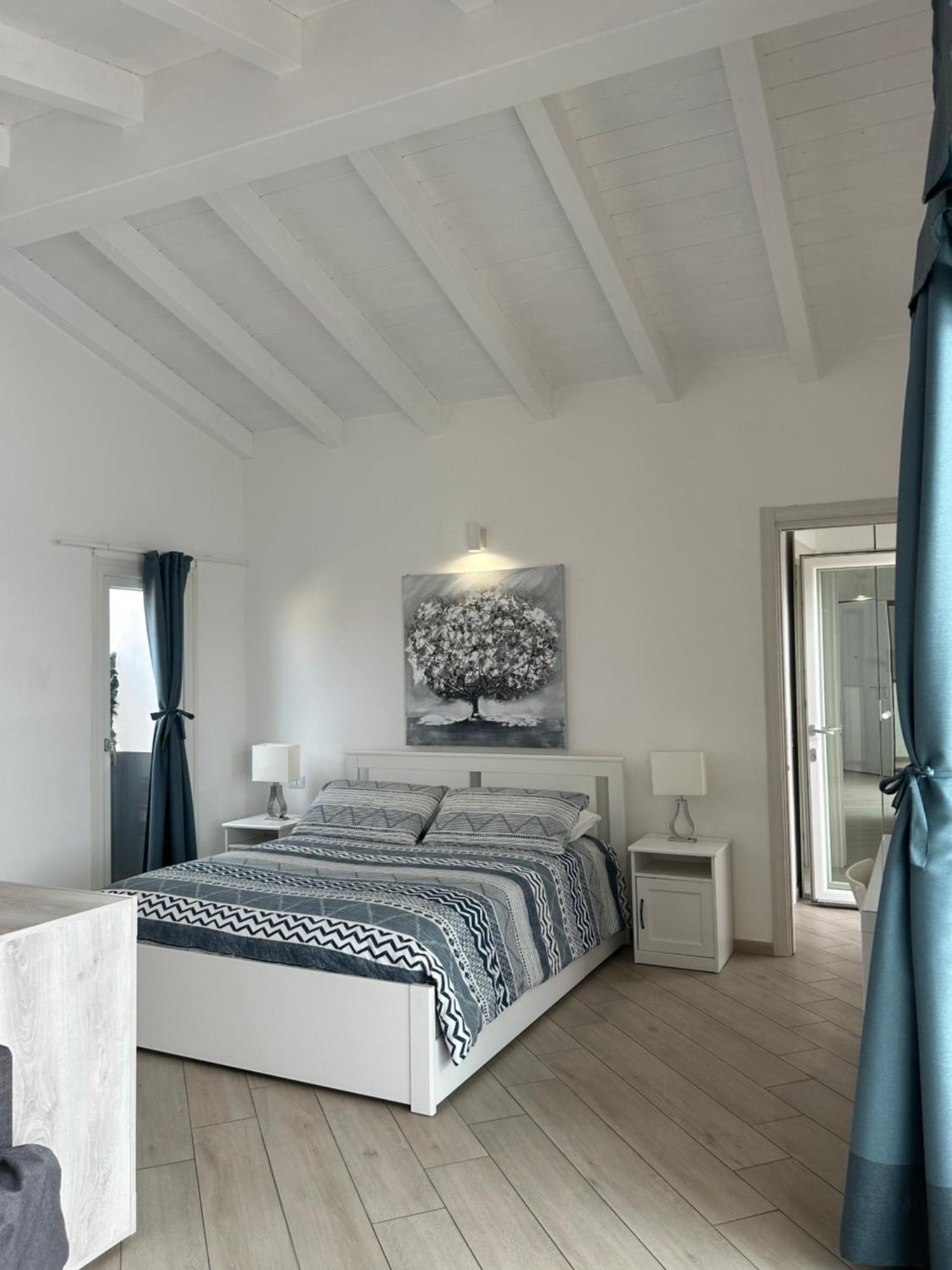 Ferienwohnung Attico Jasmin Quartu SantʼElena Exterior foto